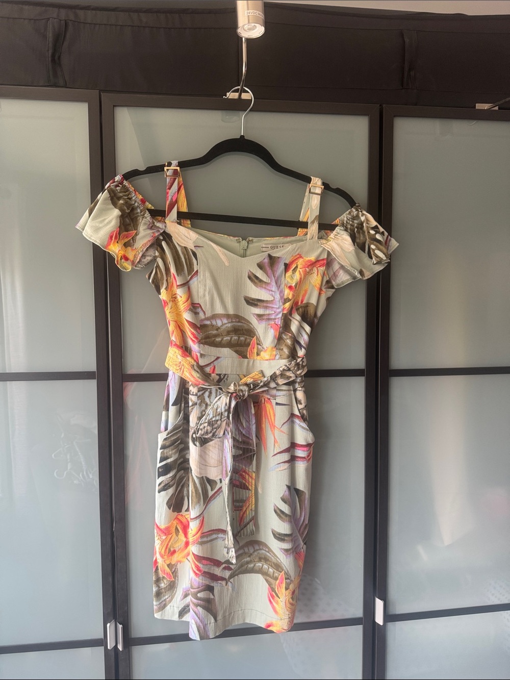 Guess Tropical Off-Shoulder Floral mini Dress - Sage with Multicolor Floral